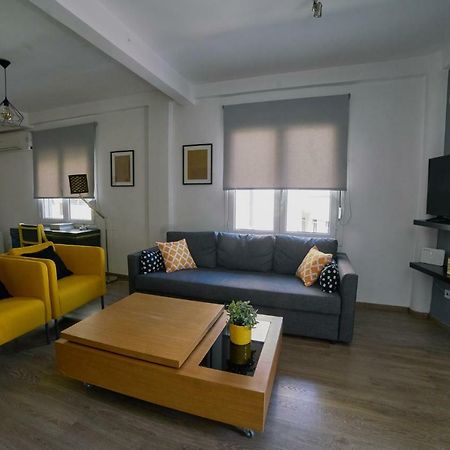 V&V Central & Elegant Apartment Athen Eksteriør billede