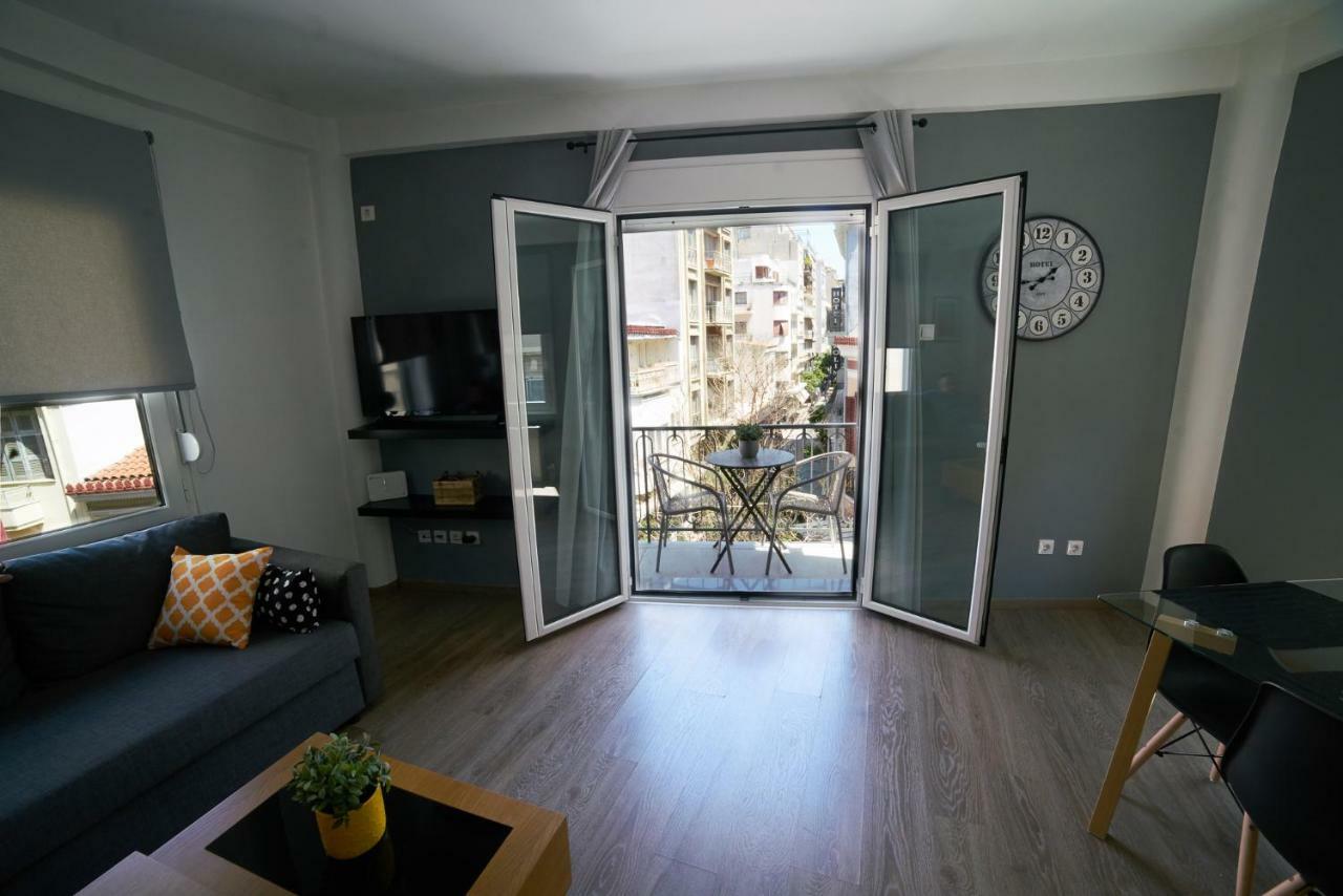 V&V Central & Elegant Apartment Athen Eksteriør billede